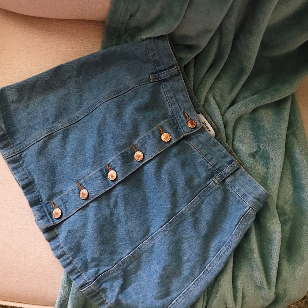 Forever 21 button down skirt